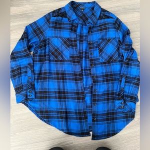 Torrid 0 - royal blue plaid button up flowy shirt